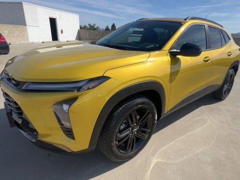 Used 2025 Chevrolet Trax ACTIV w/ Driver Confidence Package image 4