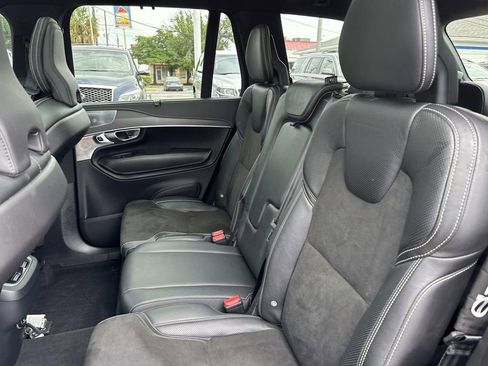 Used 2019 Volvo XC90 T6 R-Design w/ Advanced Package AWD/4WD image 16