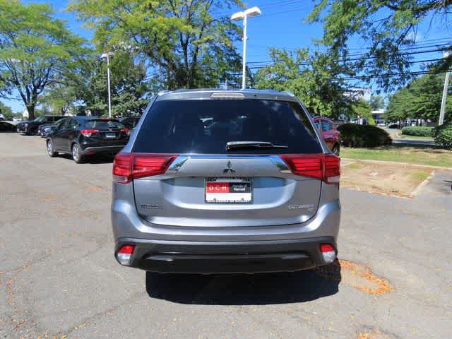 Used 2020 Mitsubishi Outlander SEL AWD/4WD image 5