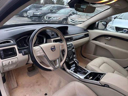 Used 2016 Volvo XC70 T5 Premier image 10