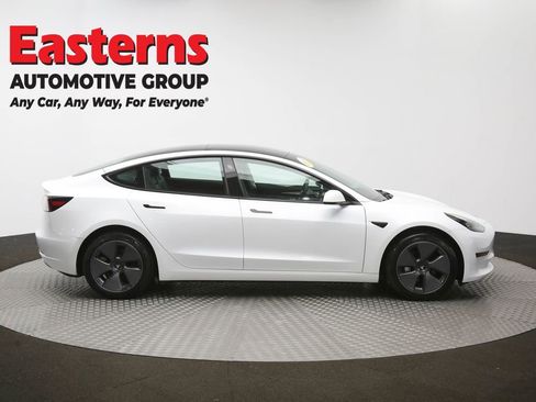 Used 2023 Tesla Model 3 Standard Range image 43
