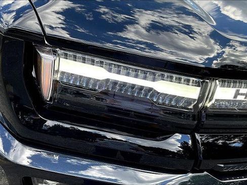 Used 2025 GMC Hummer EV 3X w/ Battery Pack, 24 Module Pack image 32