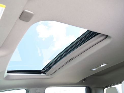 Certified 2019 GMC Sierra 1500 SLT w/ SLT Premium Plus Package image 23