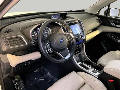 Used 2019 Subaru Ascent Limited AWD/4WD image 18