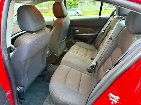 Used 2015 Chevrolet Cruze LT FWD image 10