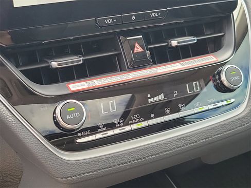 New 2026 Toyota Corolla Cross XLE image 27