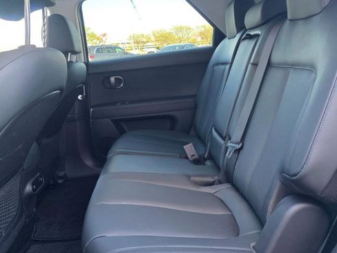 Used 2025 Hyundai Ioniq 5 SEL AWD/4WD image 10
