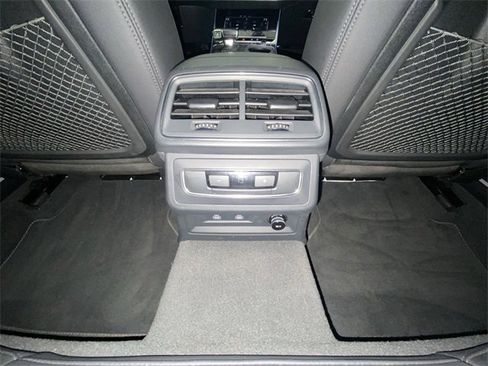 Used 2024 Audi A6 Premium Plus image 29