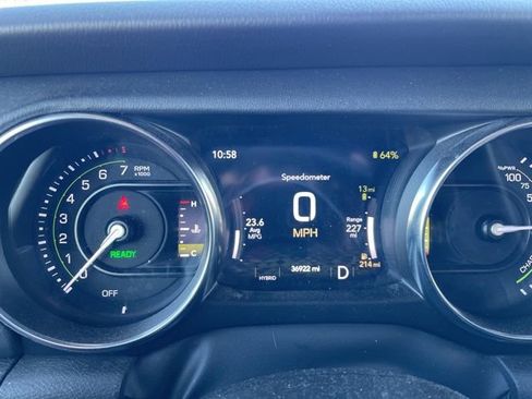 Used 2023 Jeep Wrangler Unlimited Sahara w/ Cold Weather Group image 11