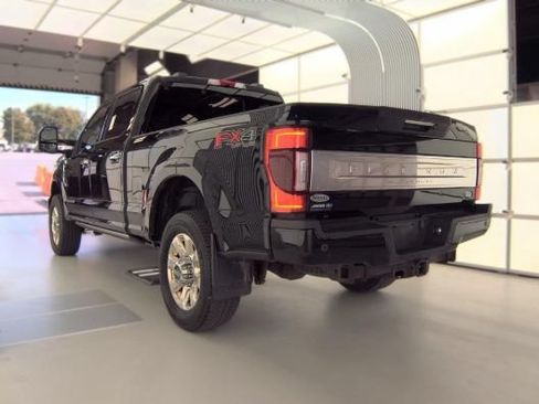 Used 2020 Ford F250 Platinum w/ FX4 Off-Road Package AWD/4WD image 5