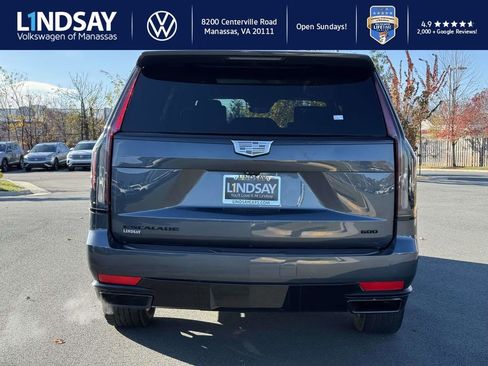 Used 2021 Cadillac Escalade Sport Platinum w/ LPO, ONYX Package image 3