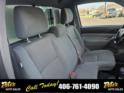 Used 2013 Toyota Tacoma 2WD Regular Cab image 18