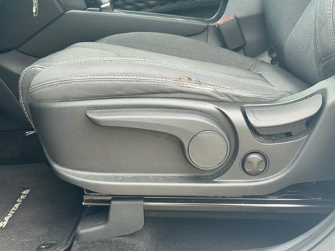 Used 2020 Hyundai Santa Fe SE w/ Cargo Package FWD image 16