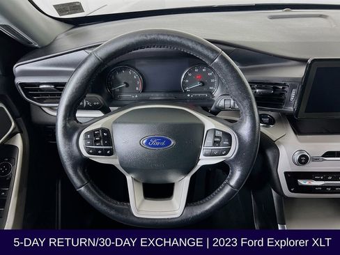 Used 2023 Ford Explorer XLT w/ Equipment Group 202A image 14