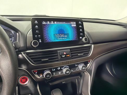 Used 2019 Honda Accord EX image 15