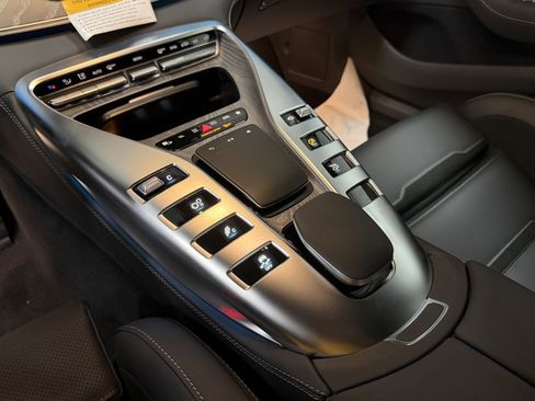 Used 2024 Mercedes-Benz AMG GT 43 image 33