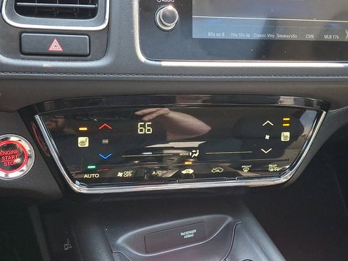 Used 2022 Honda HR-V EX image 16