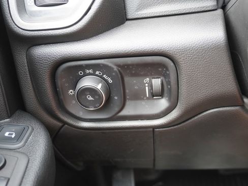 Used 2023 RAM 3500 Tradesman image 24