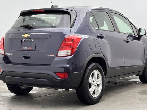 Used 2018 Chevrolet Trax LS image 7