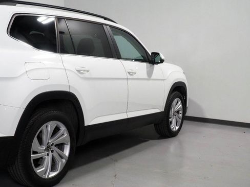 Used 2023 Volkswagen Atlas SE w/ Technology Package image 51