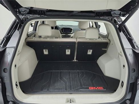Used 2022 GMC Terrain Denali w/ LPO, Floor Liner Package image 20