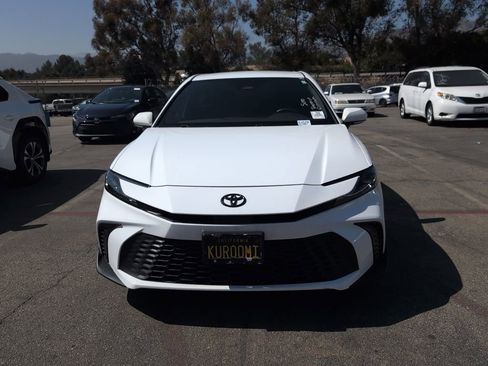 Used 2025 Toyota Camry SE w/ Multimedia Upgrade Package FWD image 2