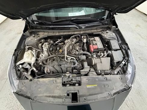 Used 2024 Nissan Altima 2.5 SV w/ SV Premium Package FWD image 13