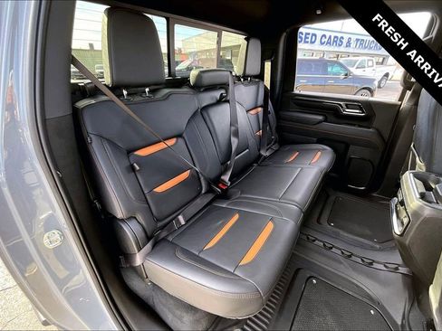 Used 2025 GMC Sierra 2500 AT4 w/ AT4 Premium Plus Package image 25
