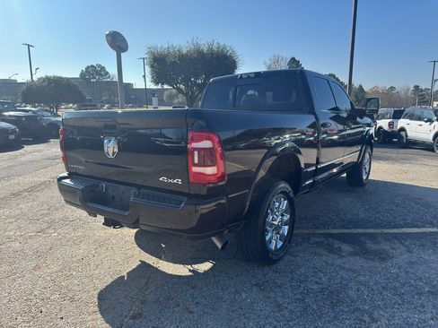 Used 2024 RAM 2500 Limited image 7