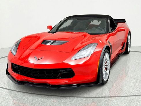 Certified 2016 Chevrolet Corvette Z06 w/ 3LZ Preferred Equipment Group RWD image 8