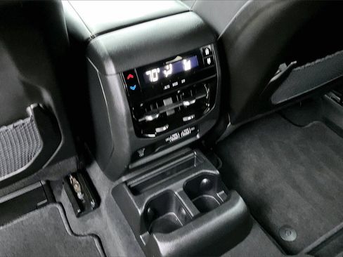 Used 2025 Jeep Grand Cherokee L Laredo w/ Luxury Tech Group I image 35