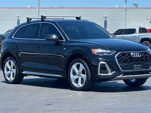 Used 2023 Audi Q5 2.0T Premium Plus w/ Premium Plus Package AWD/4WD image 5