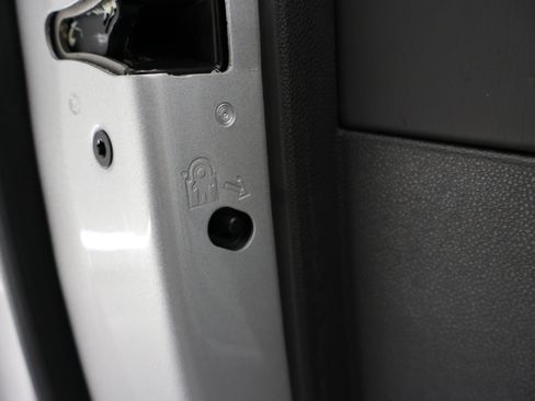 Used 2022 GMC Sierra 1500 AT4X image 45