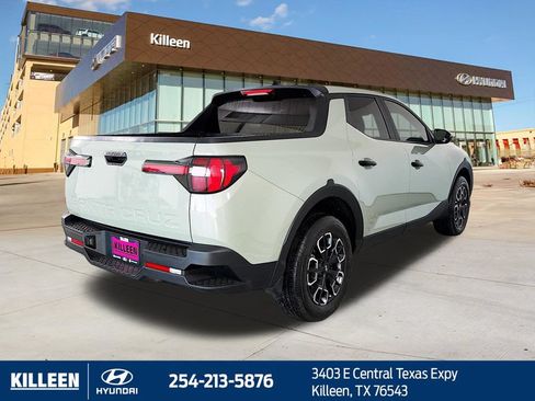 Used 2022 Hyundai Santa Cruz SEL FWD image 8
