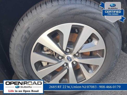 Used 2025 Subaru Outback AWD/4WD image 11