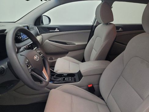 Used 2019 Hyundai Tucson Value FWD image 17