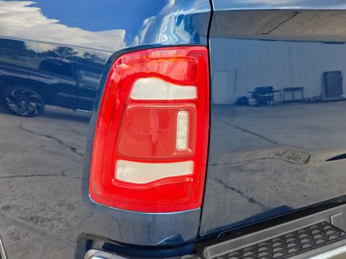 Used 2024 RAM 2500 Tradesman w/ Chrome Appearance Group AWD/4WD image 29