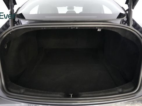 Used 2025 Tesla Model 3 Long Range RWD image 8