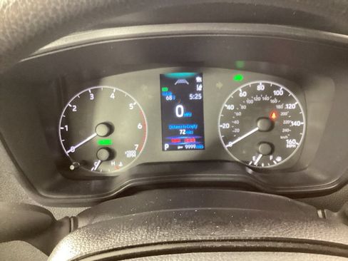Used 2025 Toyota Corolla LE FWD image 18