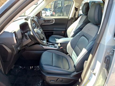 Used 2022 Ford Bronco Sport Outer Banks w/ Tech Package image 15