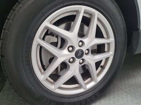 Used 2023 Ford Edge SEL image 31