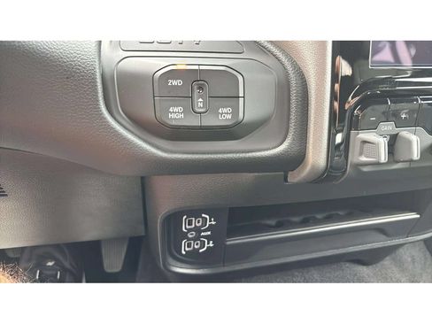 Used 2026 RAM 2500 Big Horn AWD/4WD image 20