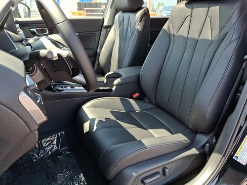 New 2026 Acura Integra FWD image 6