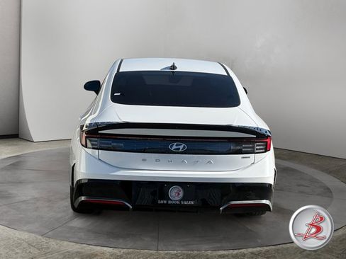 Used 2024 Hyundai Sonata SEL FWD image 6