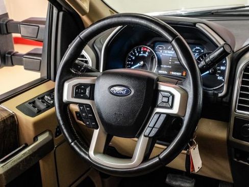Used 2017 Ford F350 Lariat w/ Lariat Value Package AWD/4WD image 15