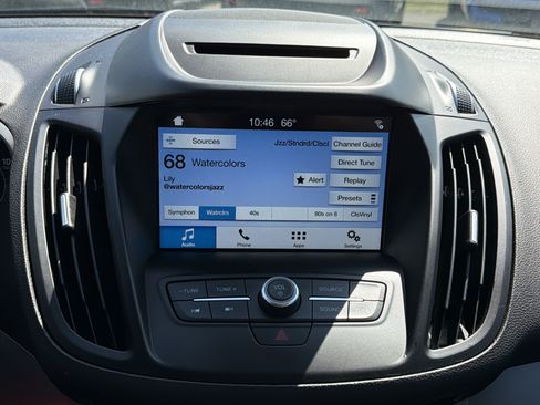 Used 2018 Ford Escape SEL AWD/4WD image 16