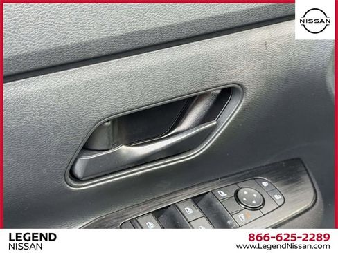 Used 2025 Nissan Kicks S image 16