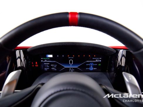 Used 2020 McLaren Speedtail RWD image 17