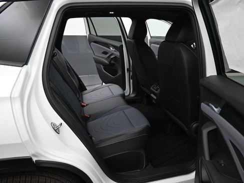 New 2026 Volkswagen Tiguan SE R-Line FWD image 13