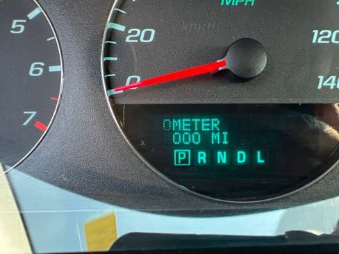 Used 2013 Chevrolet Impala LTZ FWD image 12